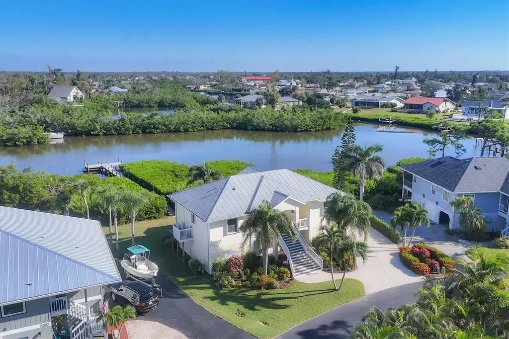 7089 Pinebay Boulevard Englewood FL 34224