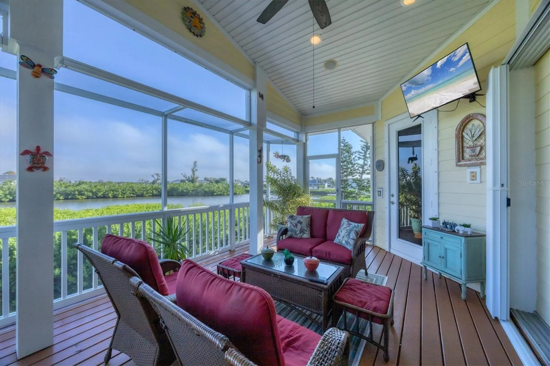 7089 Pinebay Boulevard Englewood FL 34224