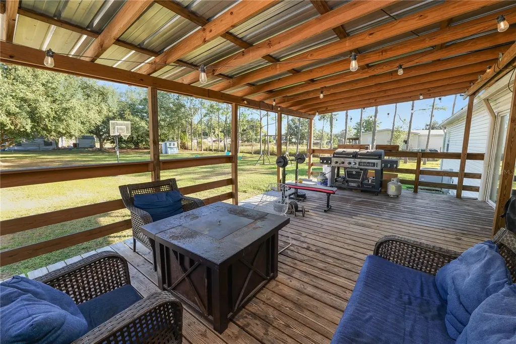11516 Tuten Loop Lithia FL 33547