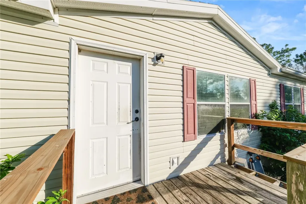 11516 Tuten Loop Lithia FL 33547
