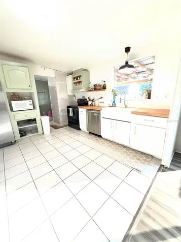 11516 Tuten Loop Lithia FL 33547