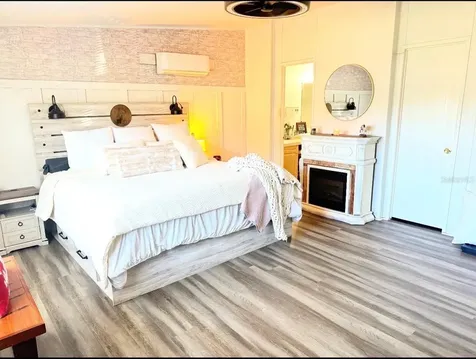 11516 Tuten Loop Lithia FL 33547