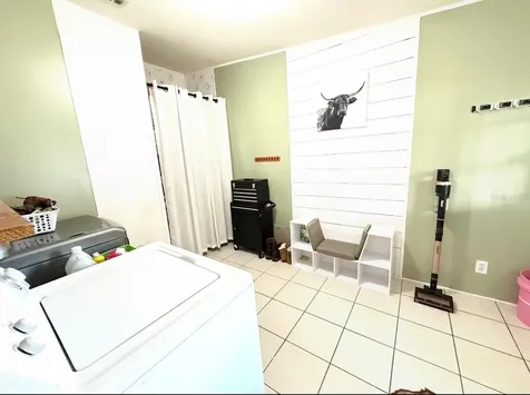 11516 Tuten Loop Lithia FL 33547