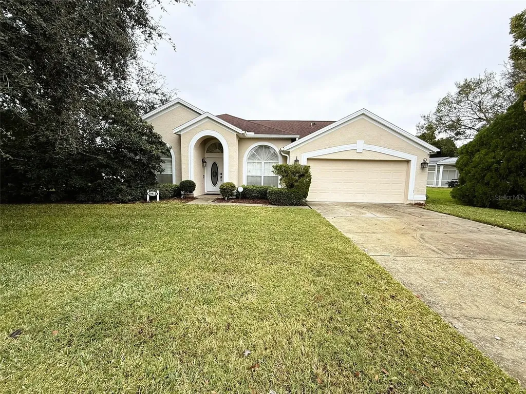 10413 Pointview Court Orlando FL 32836