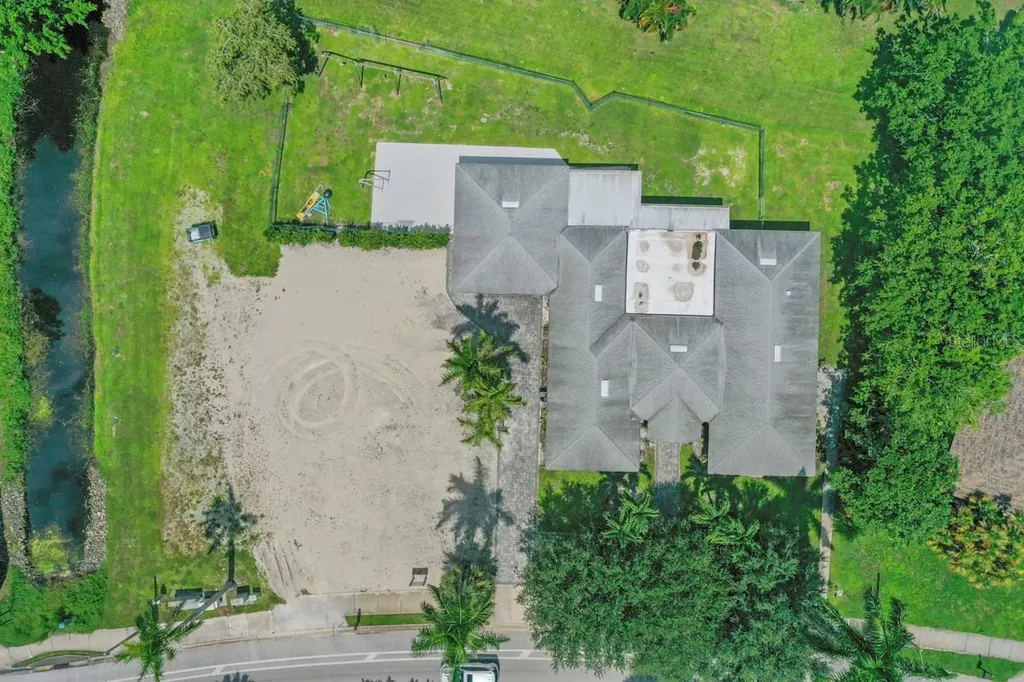 101-105 Saint Andrews Boulevard Naples FL 34113