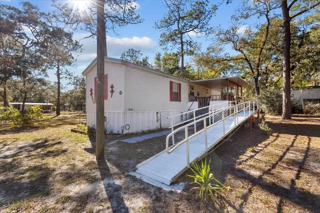 148 SE 911th Street Old Town FL 32680