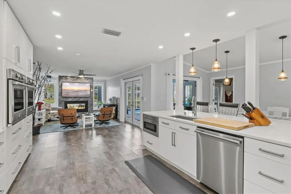 4811 Glenbrooke Drive Sarasota FL 34243