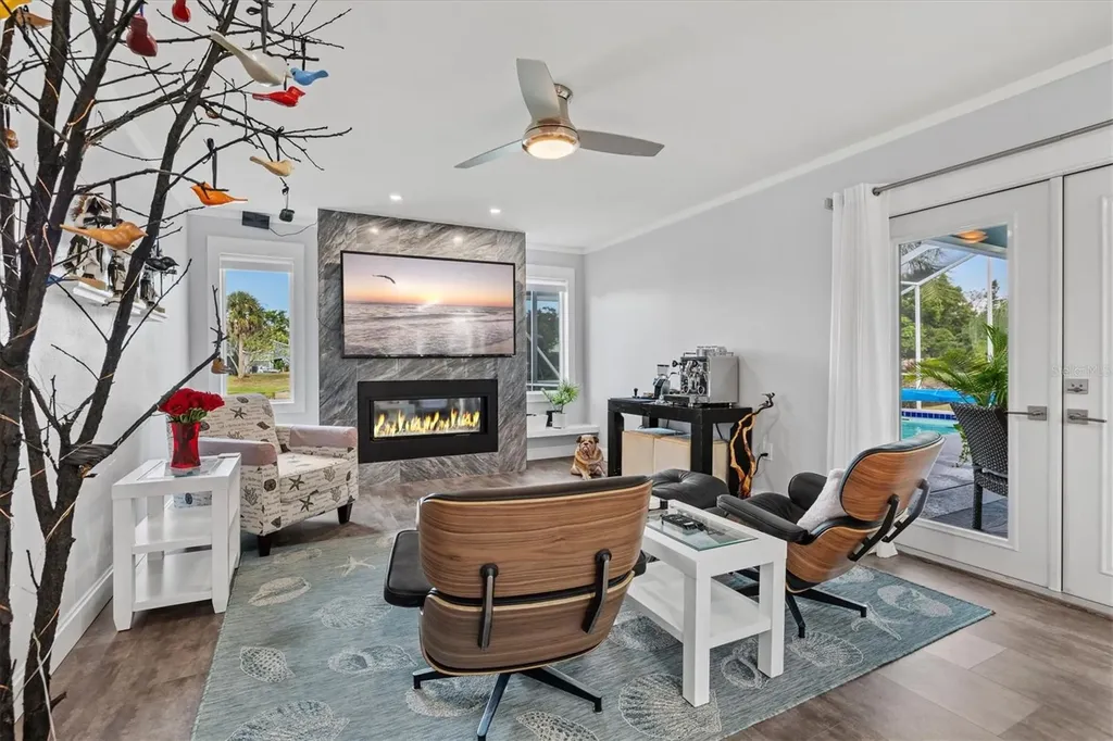 4811 Glenbrooke Drive Sarasota FL 34243