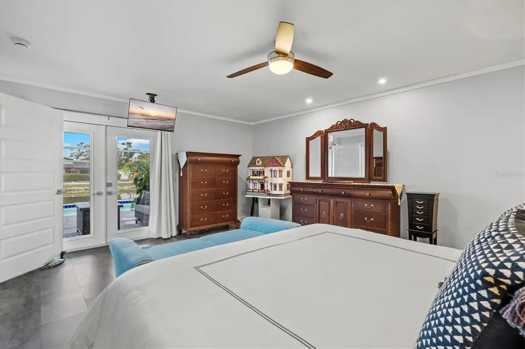 4811 Glenbrooke Drive Sarasota FL 34243