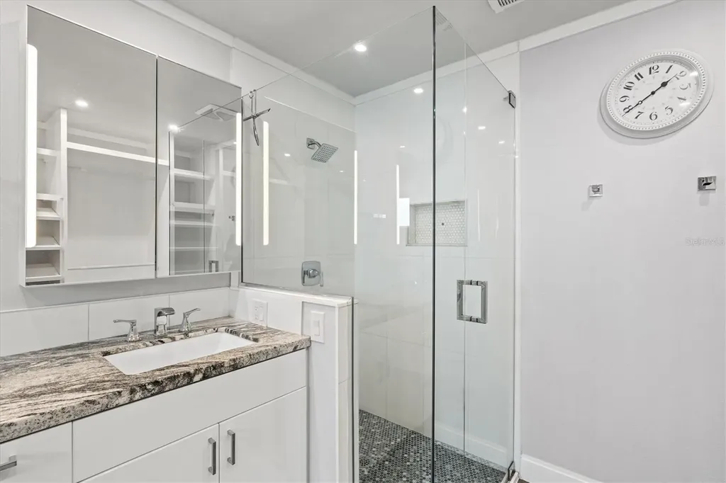 4811 Glenbrooke Drive Sarasota FL 34243