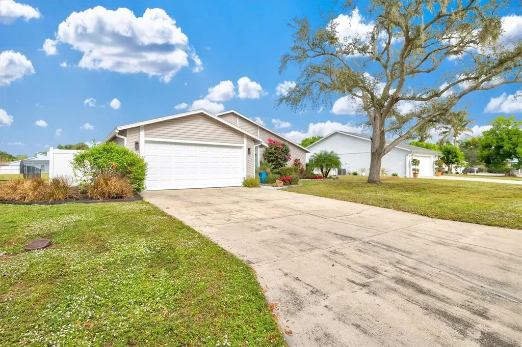 4811 Glenbrooke Drive Sarasota FL 34243