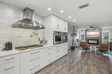 4811 Glenbrooke Drive Sarasota FL 34243