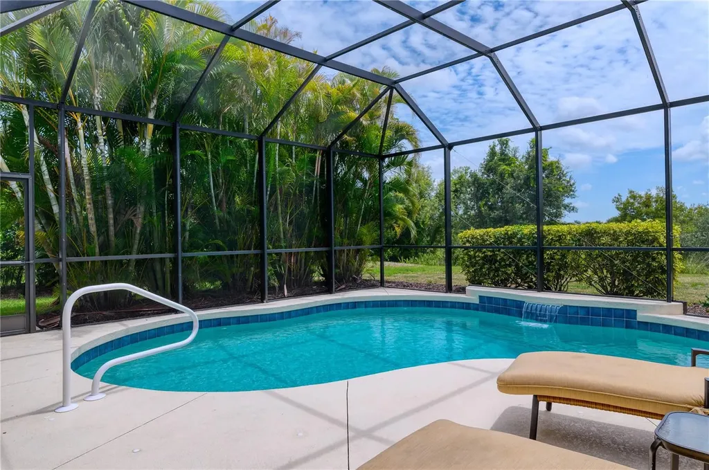 4720 Claremont Park Drive Bradenton FL 34211