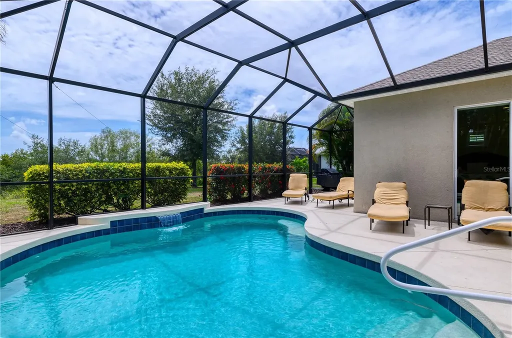 4720 Claremont Park Drive Bradenton FL 34211
