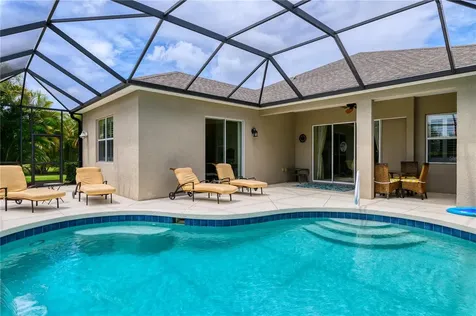 4720 Claremont Park Drive Bradenton FL 34211