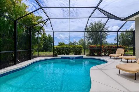 4720 Claremont Park Drive Bradenton FL 34211