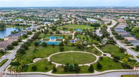 4720 Claremont Park Drive Bradenton FL 34211