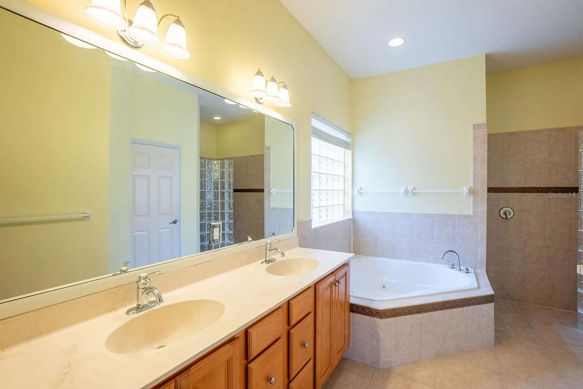 79 Southlake Drive Palm Coast FL 32137