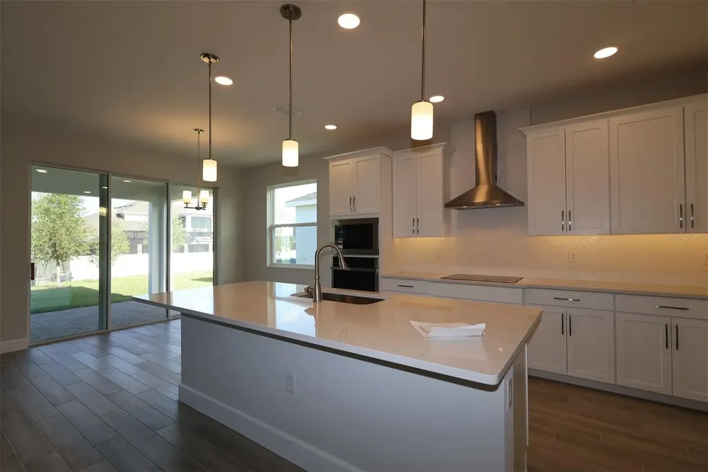 2711 Ravencliffe Terrace Oviedo FL 32765