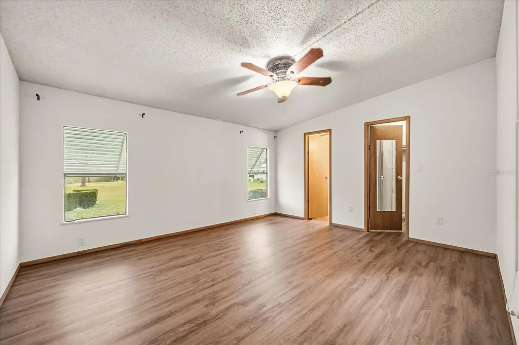 2446 Fairbluff Circle Zellwood FL 32798