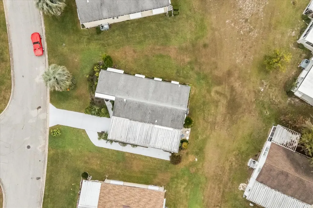 2446 Fairbluff Circle Zellwood FL 32798