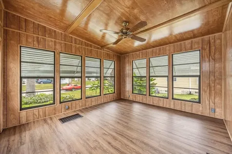 2446 Fairbluff Circle Zellwood FL 32798