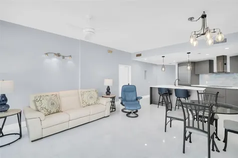 175 1st Street S St Petersburg FL 33701