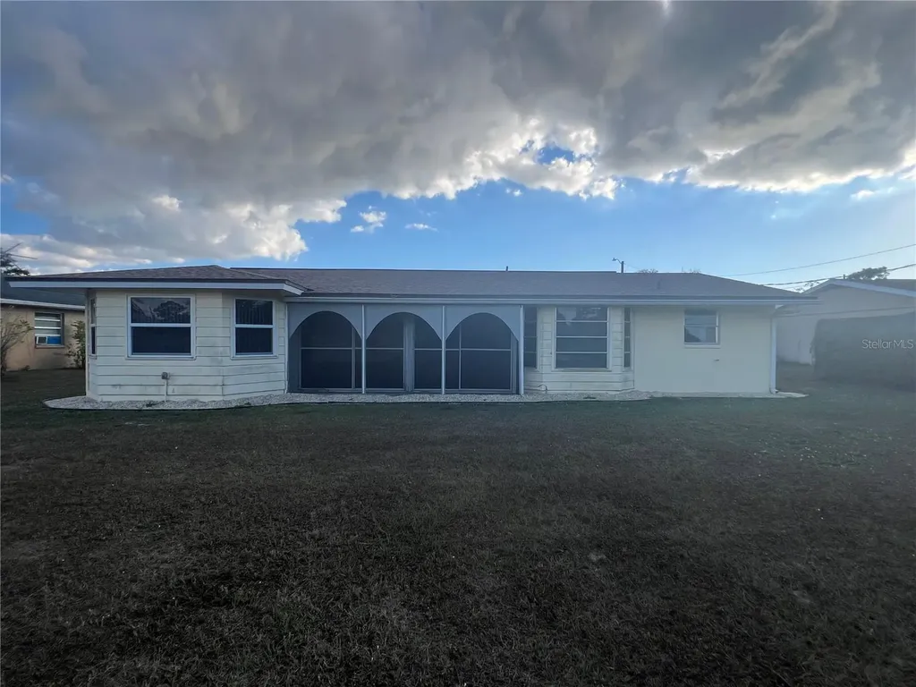 22328 Yonkers Avenue Port Charlotte FL 33952