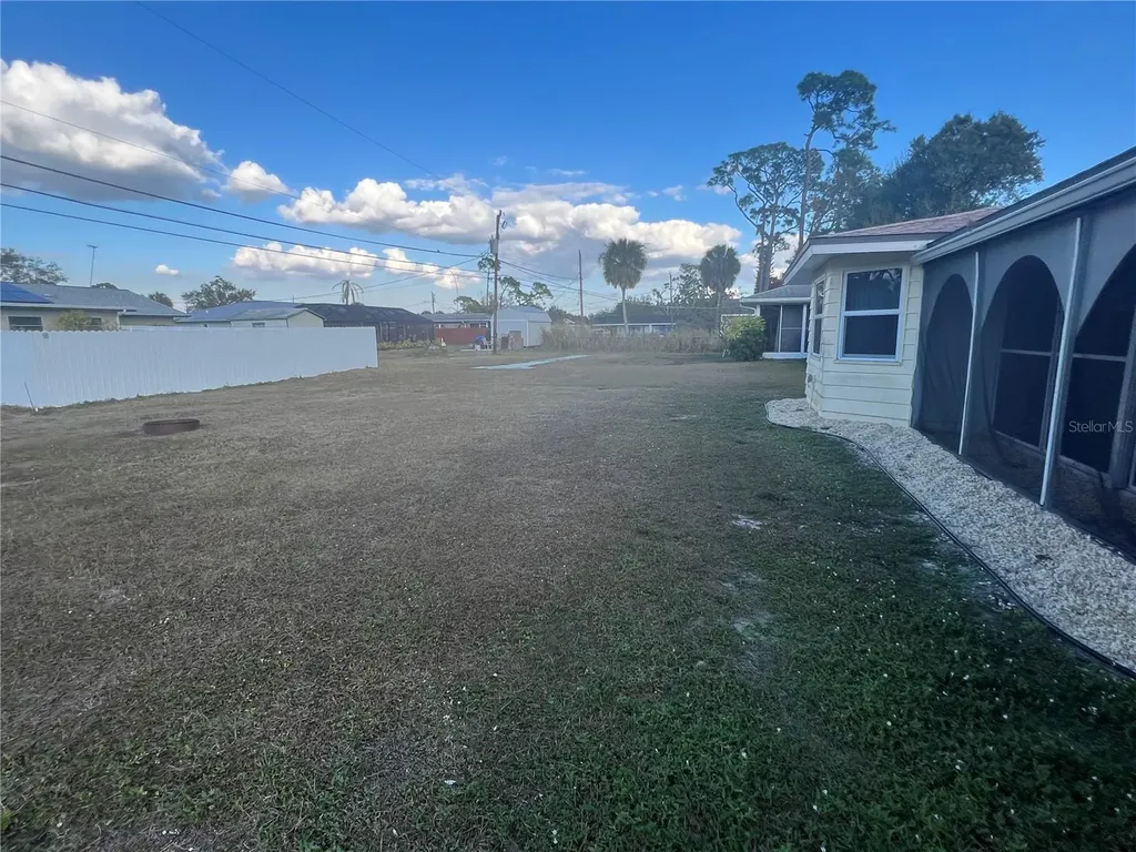 22328 Yonkers Avenue Port Charlotte FL 33952