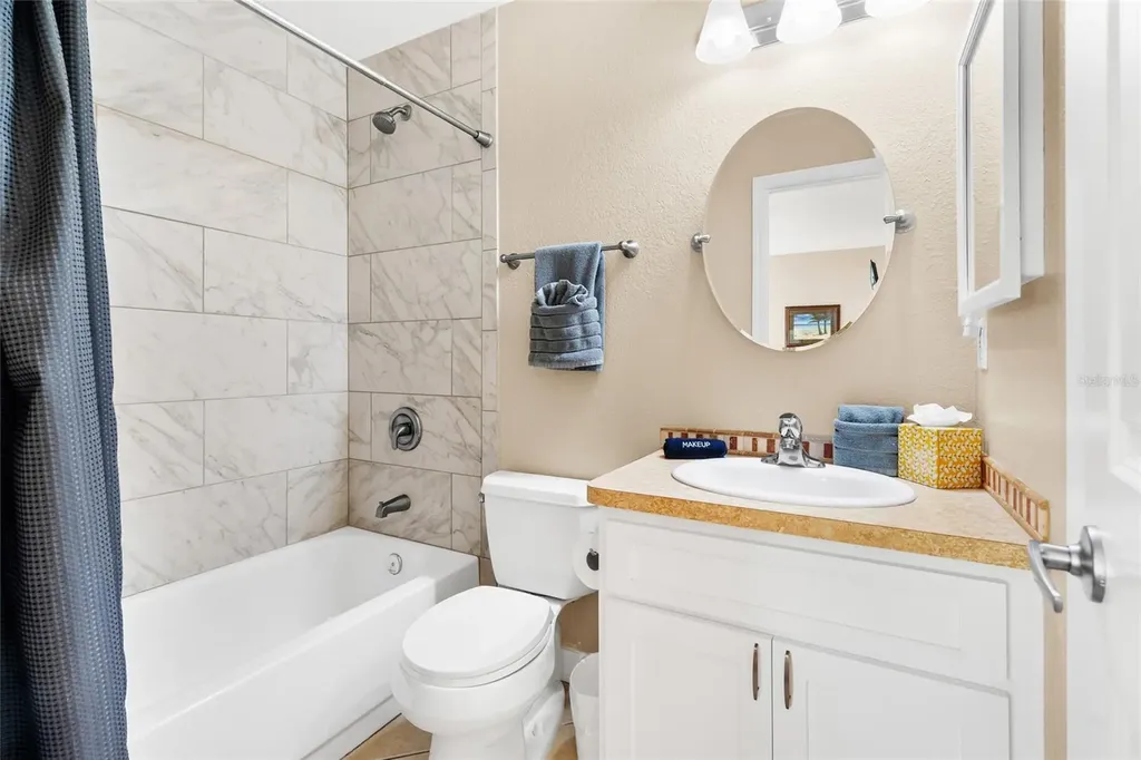 4503-4505 102nd Street W Bradenton FL 34210