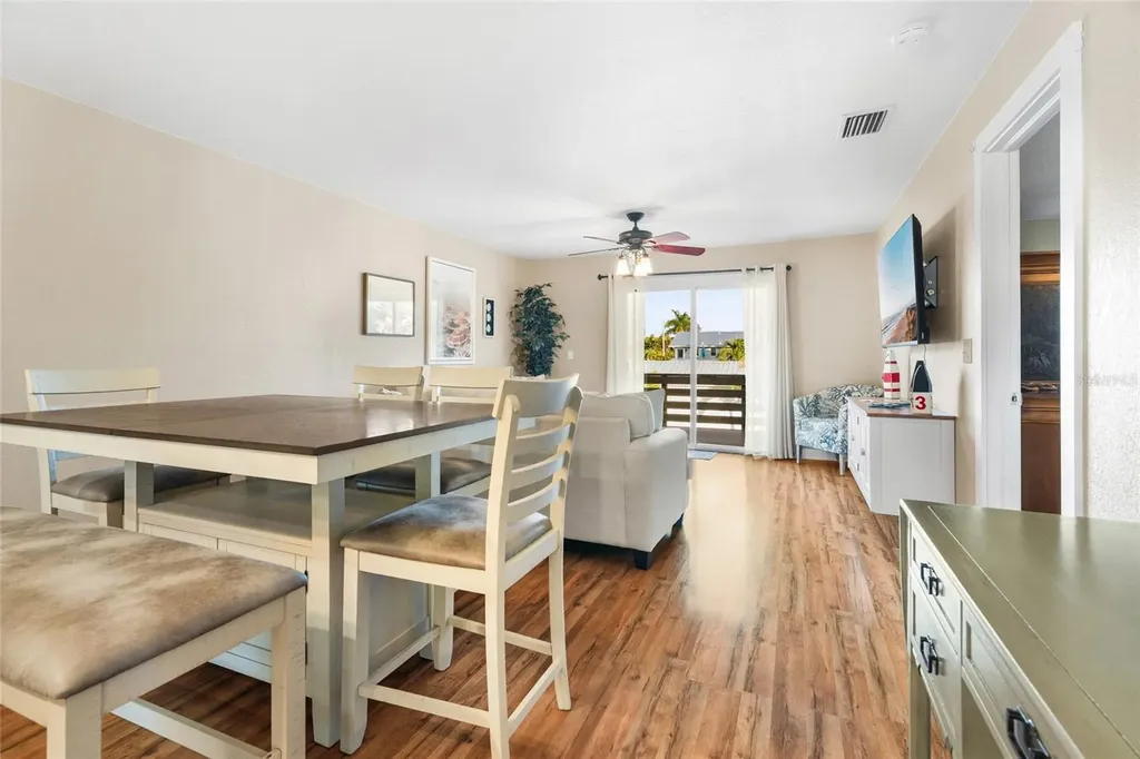 4503-4505 102nd Street W Bradenton FL 34210