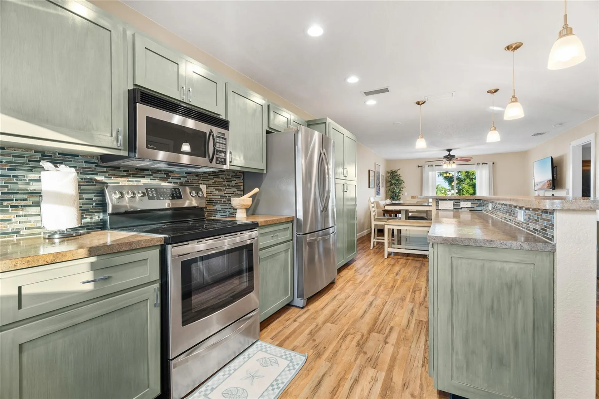 4503-4505 102nd Street W Bradenton FL 34210