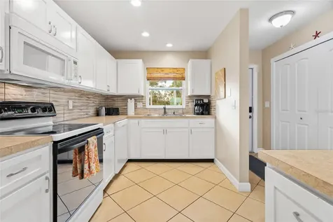 4503-4505 102nd Street W Bradenton FL 34210