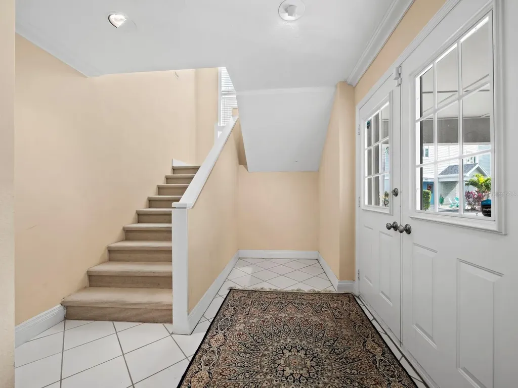 836 Evergreen Way Longboat Key FL 34228