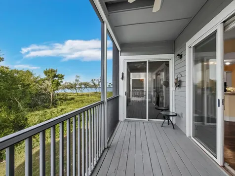 836 Evergreen Way Longboat Key FL 34228