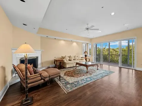 836 Evergreen Way Longboat Key FL 34228