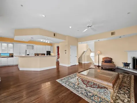 836 Evergreen Way Longboat Key FL 34228