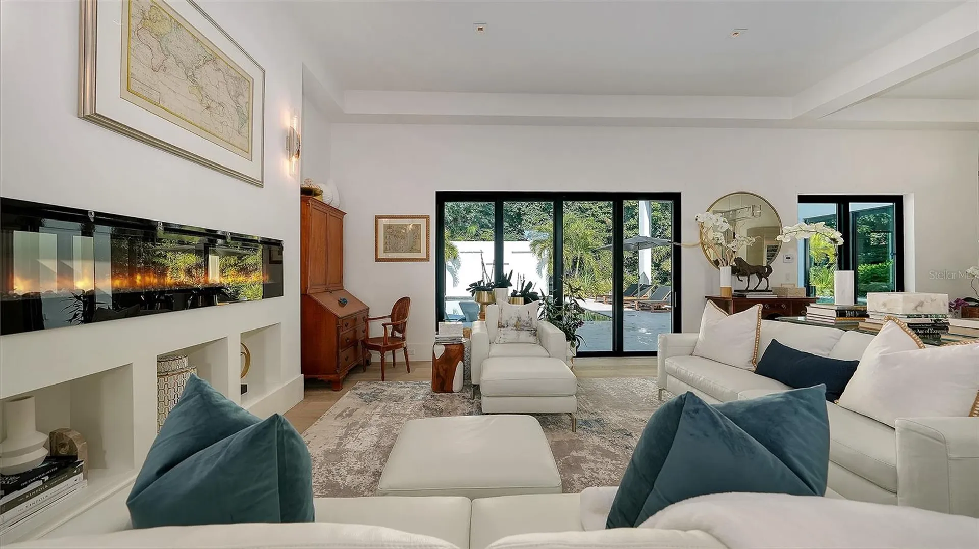 1421 N Lake Shore Drive Sarasota FL 34231