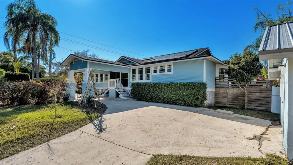 2022 Lake Miriam Drive Lakeland FL 33813