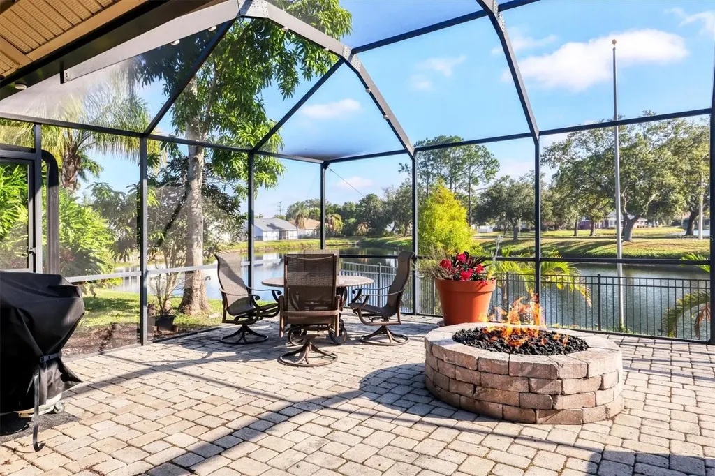 1003 45th Street E Bradenton FL 34208