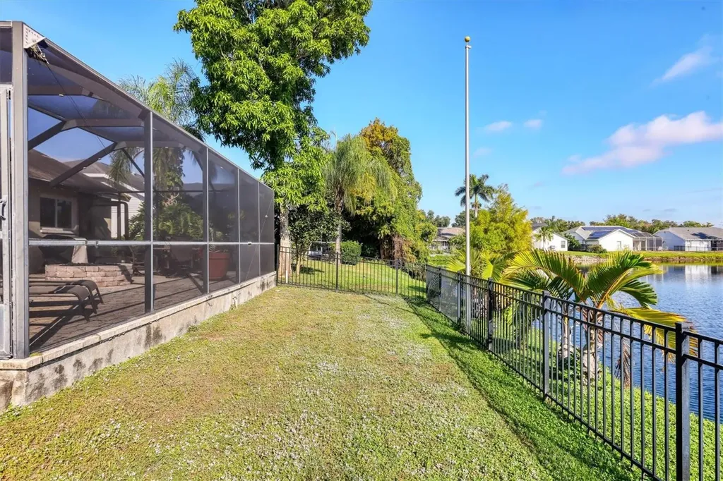 1003 45th Street E Bradenton FL 34208