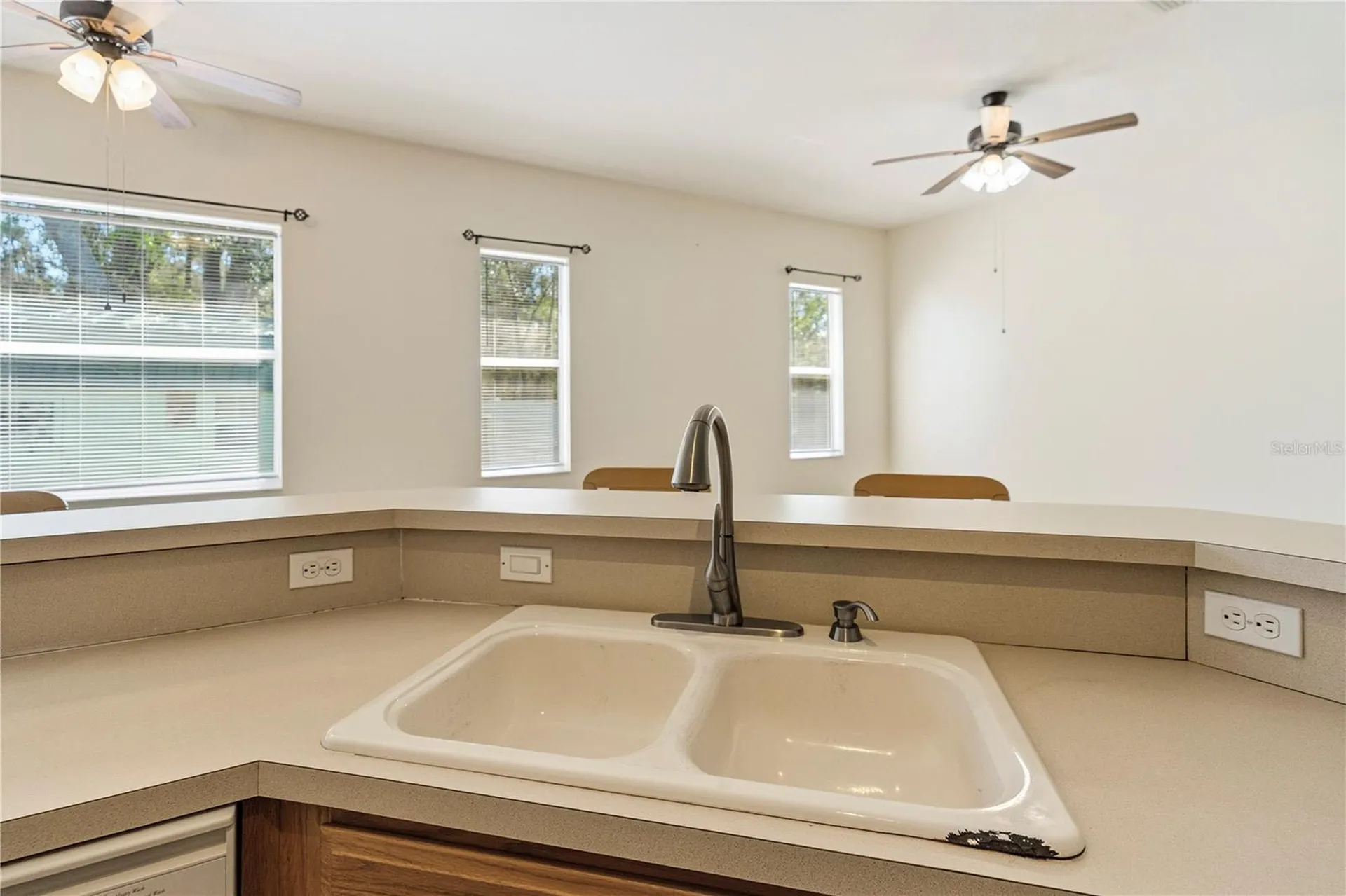 15 Locust Loop Drive Ocala FL 34472