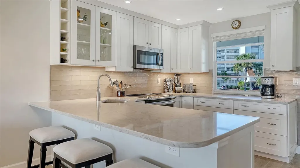 4370 Chatham Drive Longboat Key FL 34228
