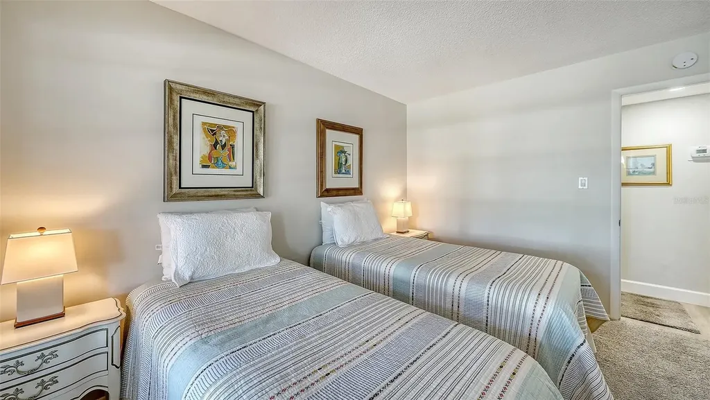 4370 Chatham Drive Longboat Key FL 34228