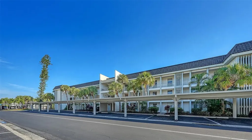 4370 Chatham Drive Longboat Key FL 34228
