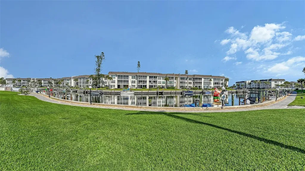 4370 Chatham Drive Longboat Key FL 34228