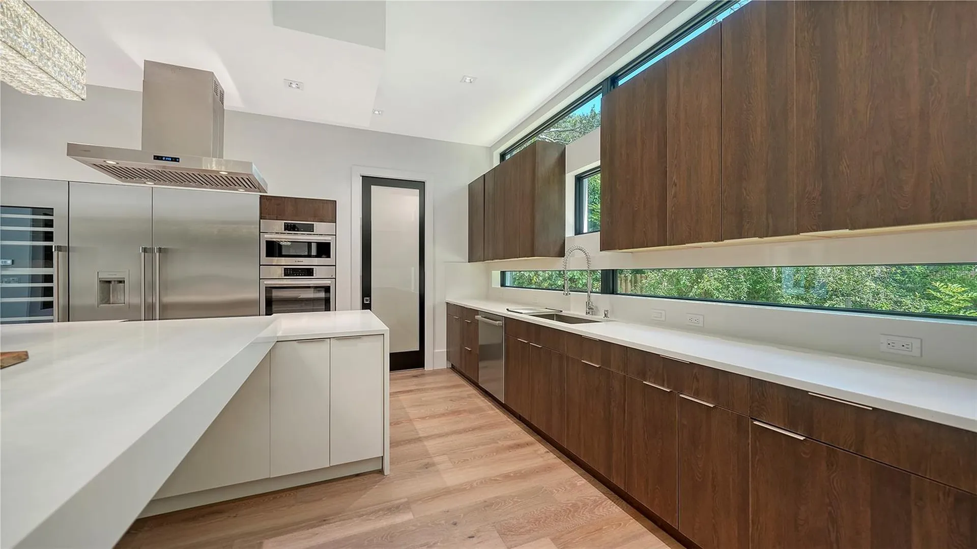 1429 N Lake Shore Drive Sarasota FL 34231