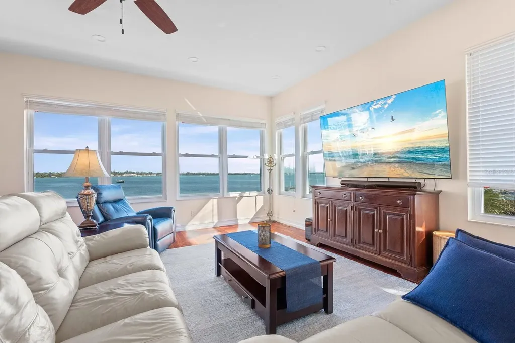 110 6th Street S Bradenton Beach FL 34217