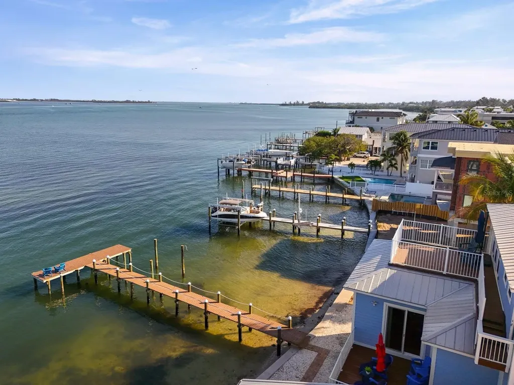110 6th Street S Bradenton Beach FL 34217