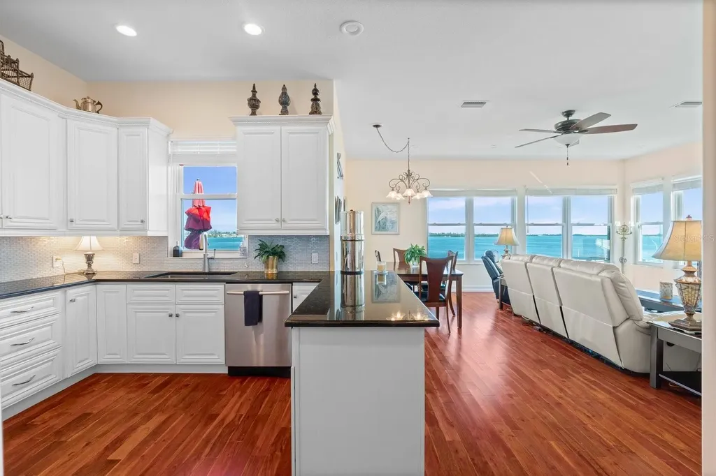 110 6th Street S Bradenton Beach FL 34217
